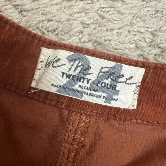 We the Free Shorts Corduroy Cuffed Hem High Waist Zip Fly Buttoned Brown 24 - Picture 2 of 4